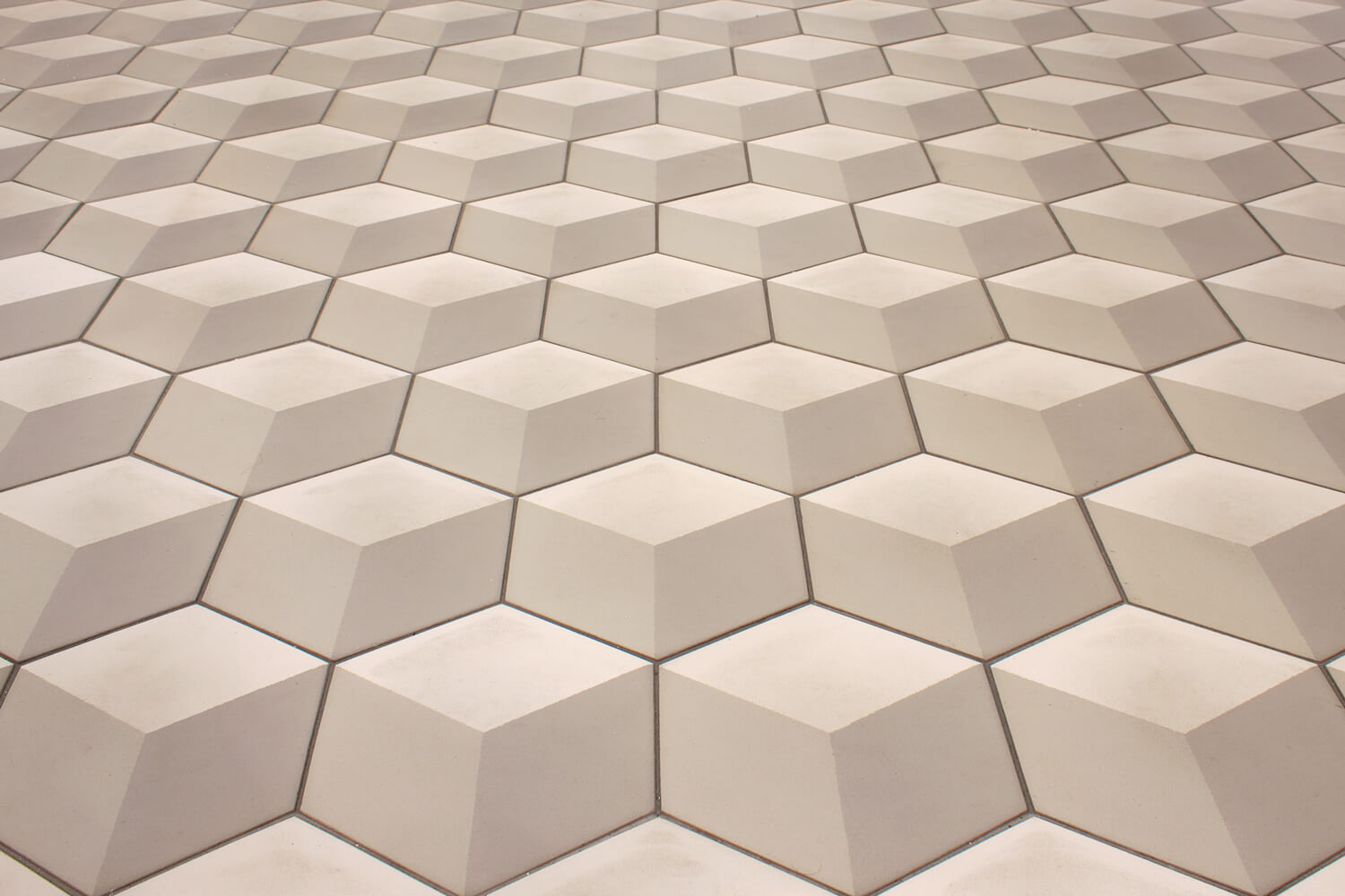 Sechseckige Fliesen, Hexagonal, vintage, 3D-Muster in ocker, beige und sandfarben, SF 317 von Golem